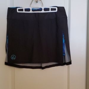 InknBurn ISO skort size 14